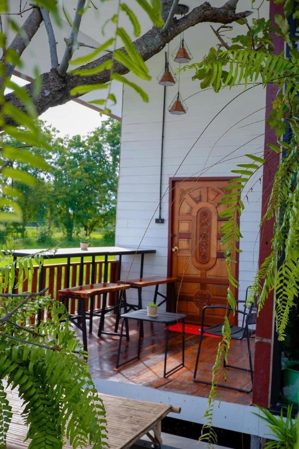 Srihome ยายศรีโฮมแอนแคมป์ปิ้ง Ban Don Tum Eksteriør billede